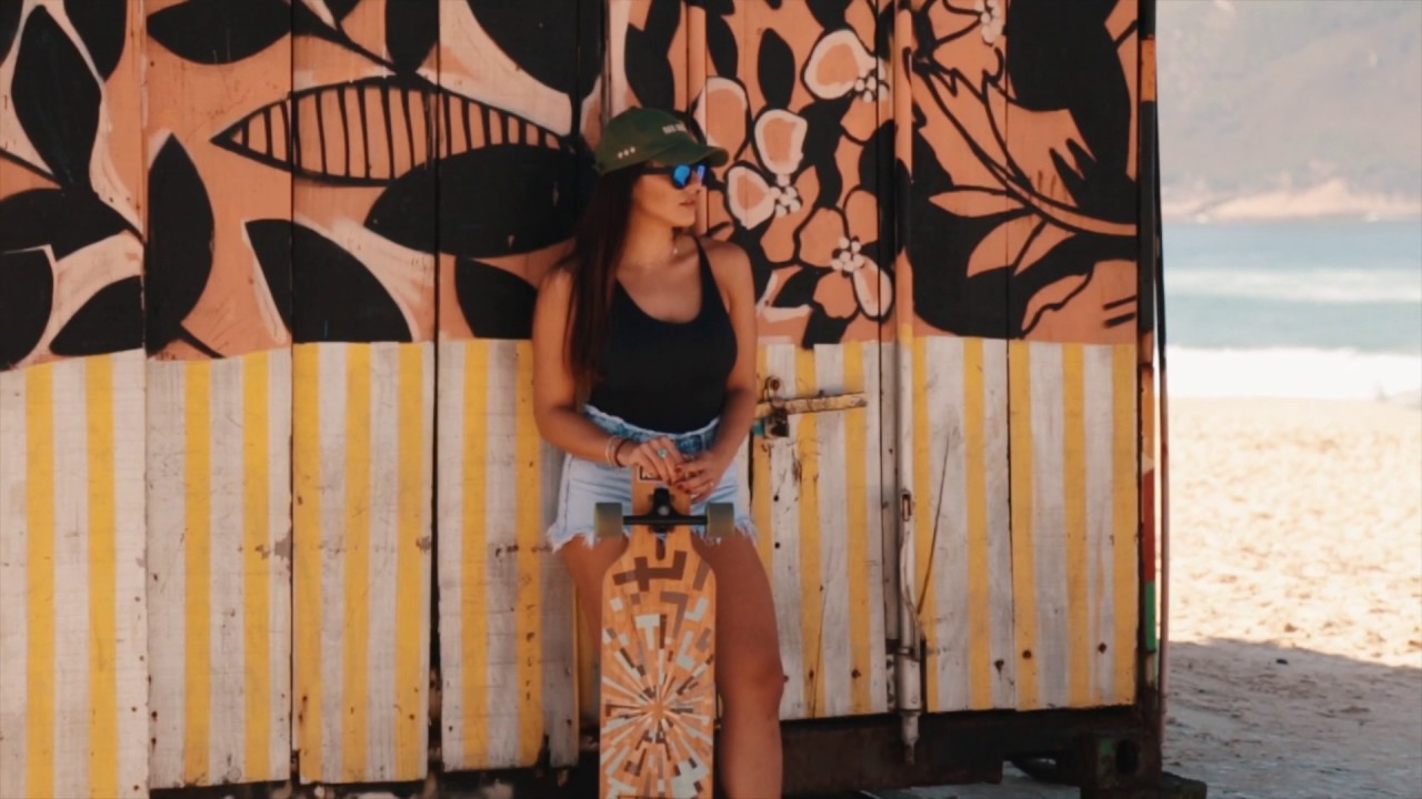 SEJAM BEM-VINDOS AO MEU MUNDO -  Rachel Apollonio