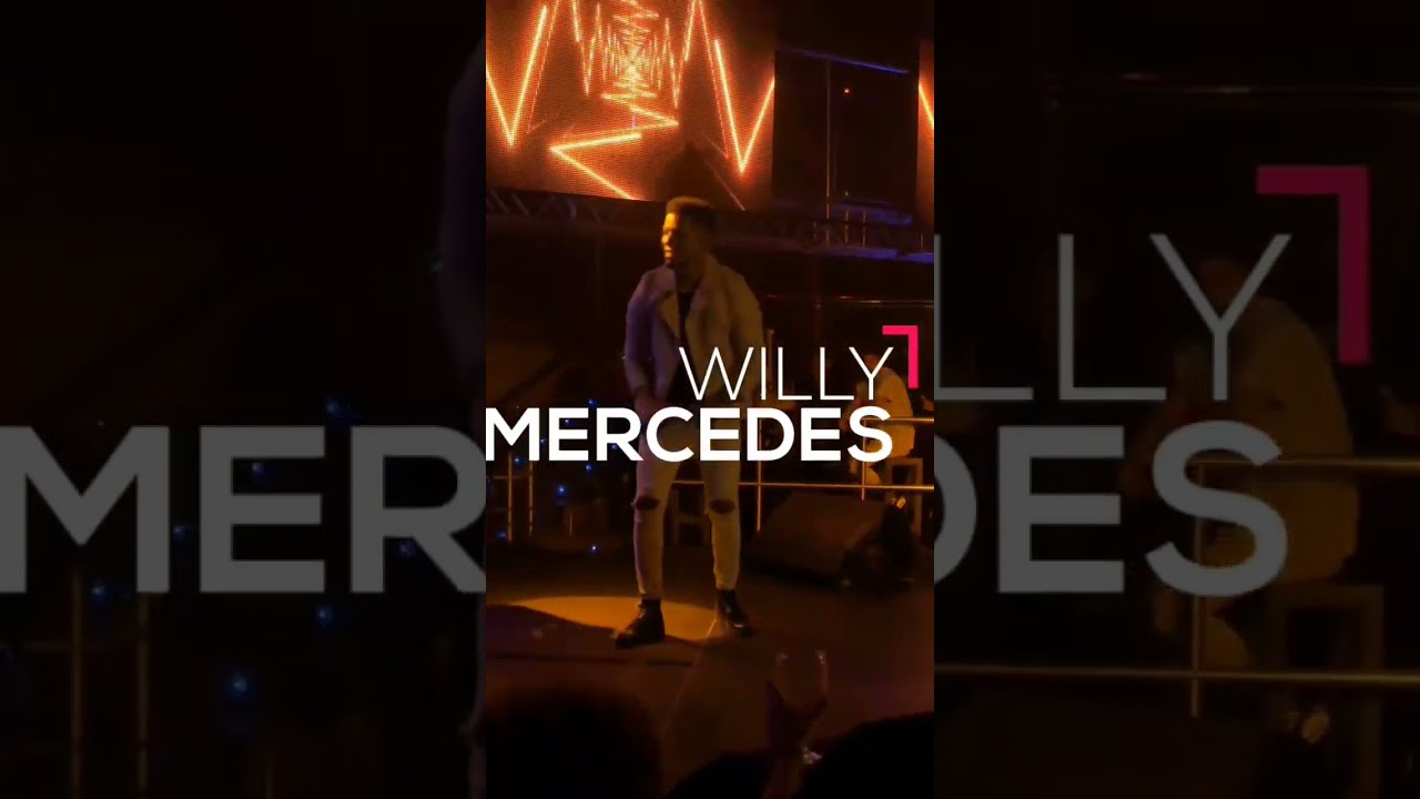 Willy Mercedes en discoteca B3.