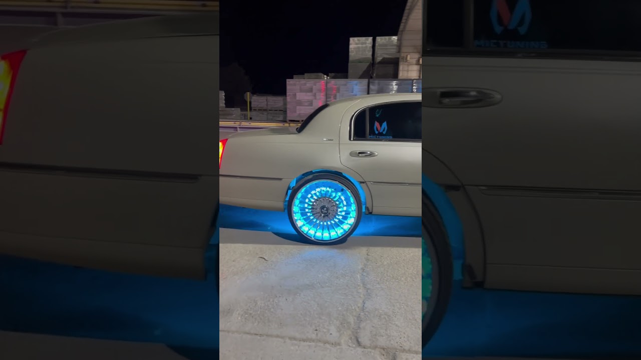 Wheel lights 05 lincoln town car