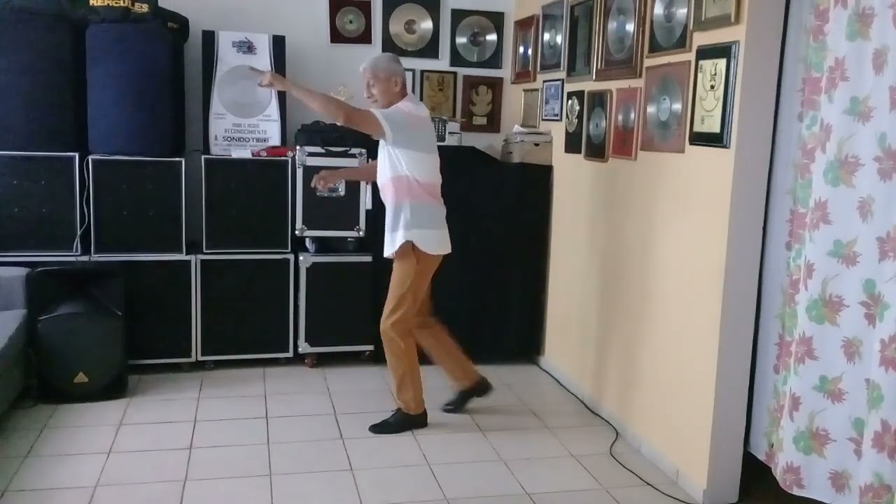 ESCANDALO/SONORA DE MARGARITA/BAILANDO CON MARCELO ROSAS