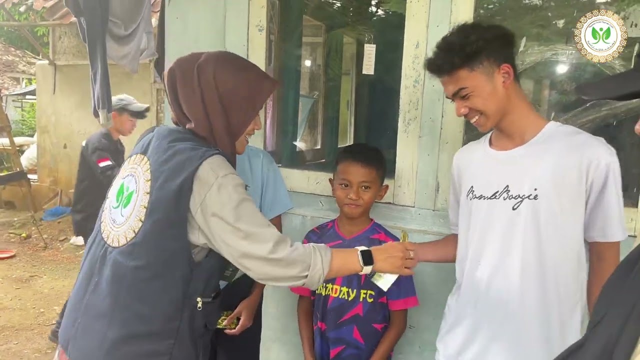 مشروع توزيع كسوة العيد لعام 1447 / 2026 بإندونيسيا 🇮🇩 