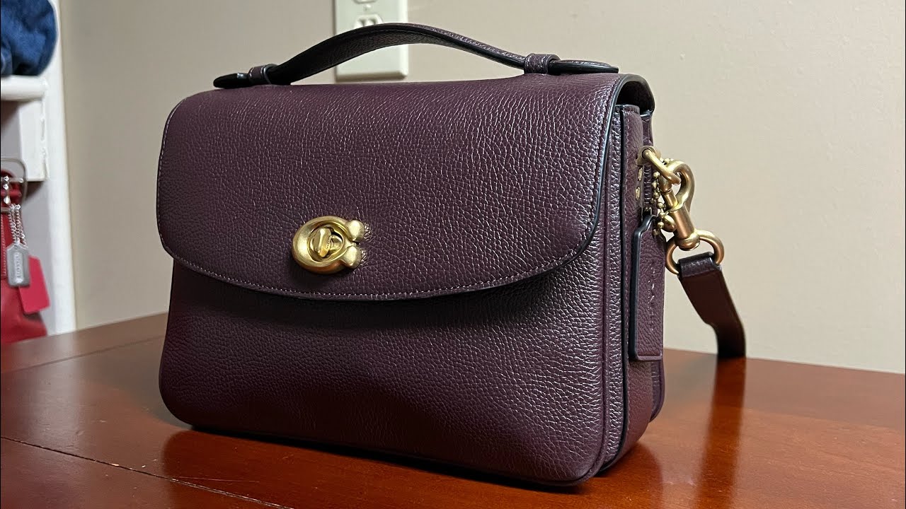REVIEW: COACH CASSIE CROSSBODY || CONTEMPORARY HANDBAG @contentwithcandace