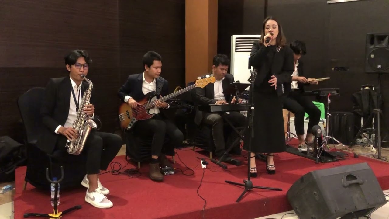 Dewi Lestari - Malaikat Juga Tahu | Live Cover by Simfoni Entertainment
