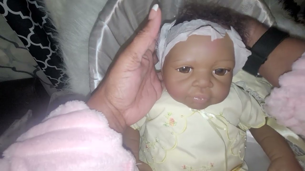 Box Opening Video for MaKayla Grace aka MaKayla Grace Sculpt by Jannie de Lange for ADG 1/23/26