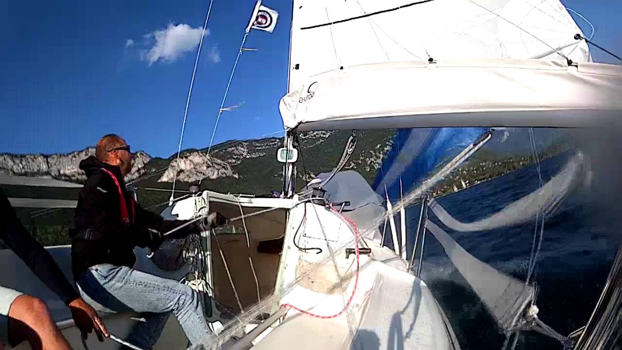Lac Annecy. Semaine de la voile Oups