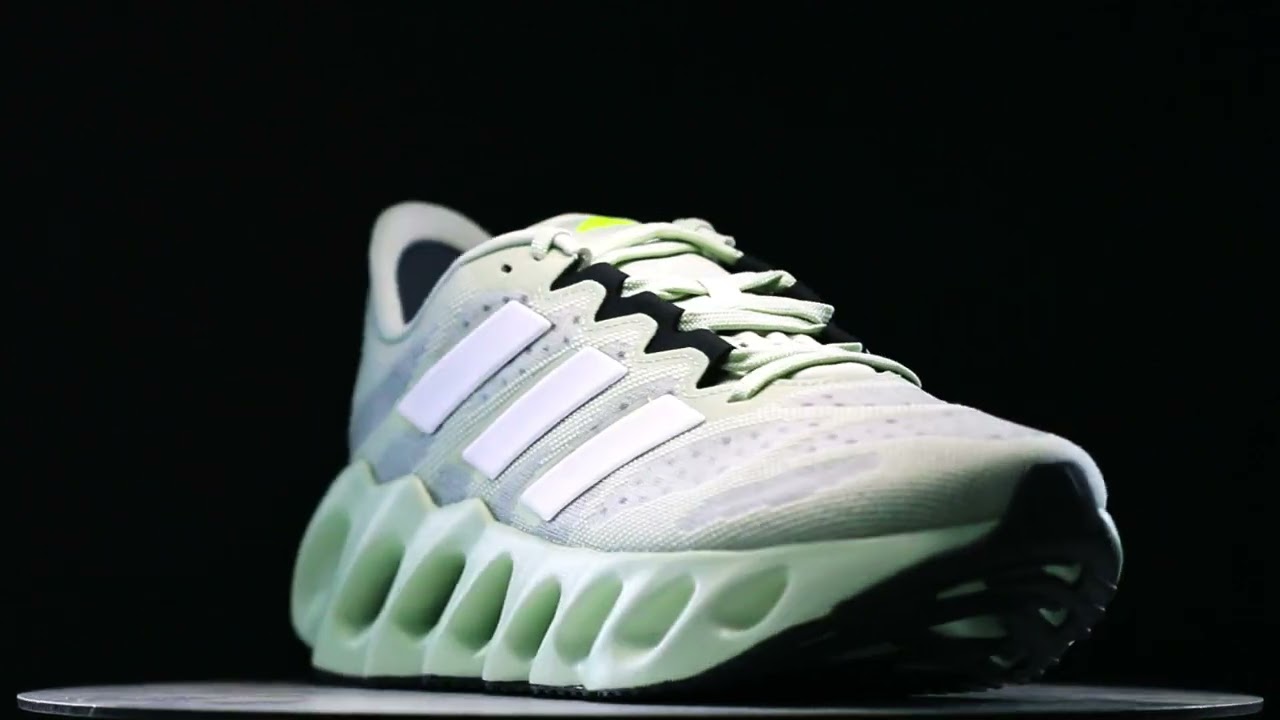 T&ecirc;nis Adidas Switch FWD Verde e Branco