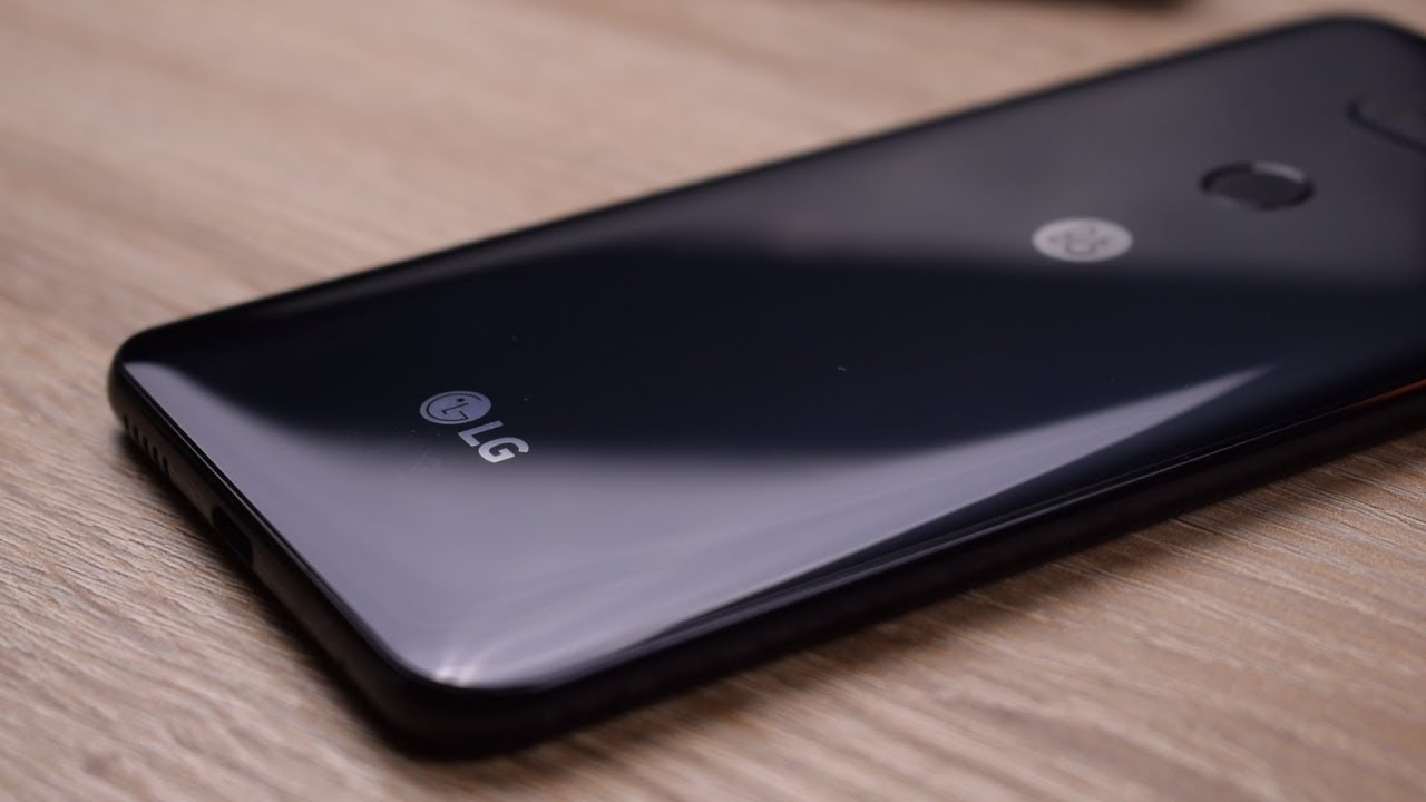 LG V30+. Обзор и опыт использования в 2019 году