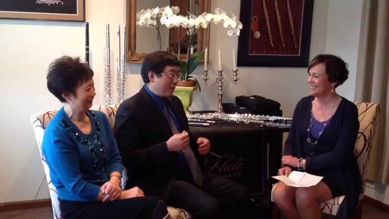 Di Zhao Flutes with Joan Sparks of Flute Pro Shop
