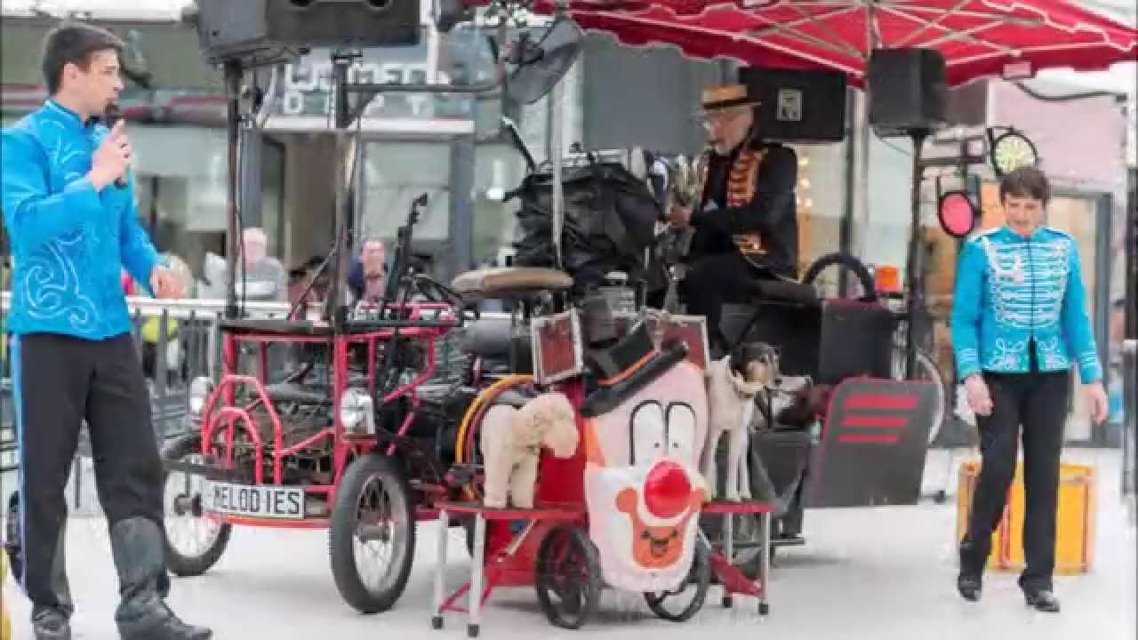 Spectacle de Rue, cirque, musique