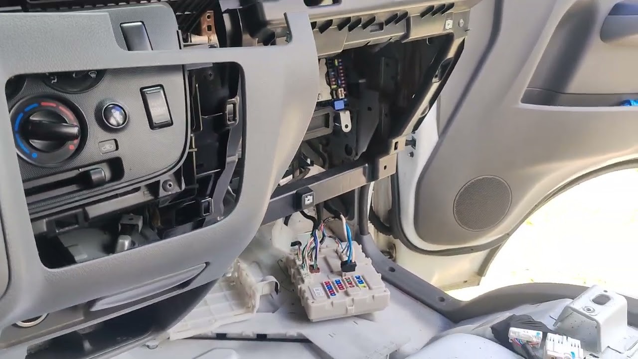 Nissan NV350 cranking but won't start problem, solved