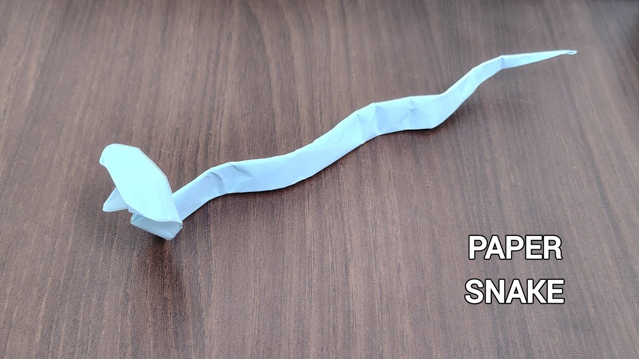 HOW TO MAKE A PAPER SNAKE