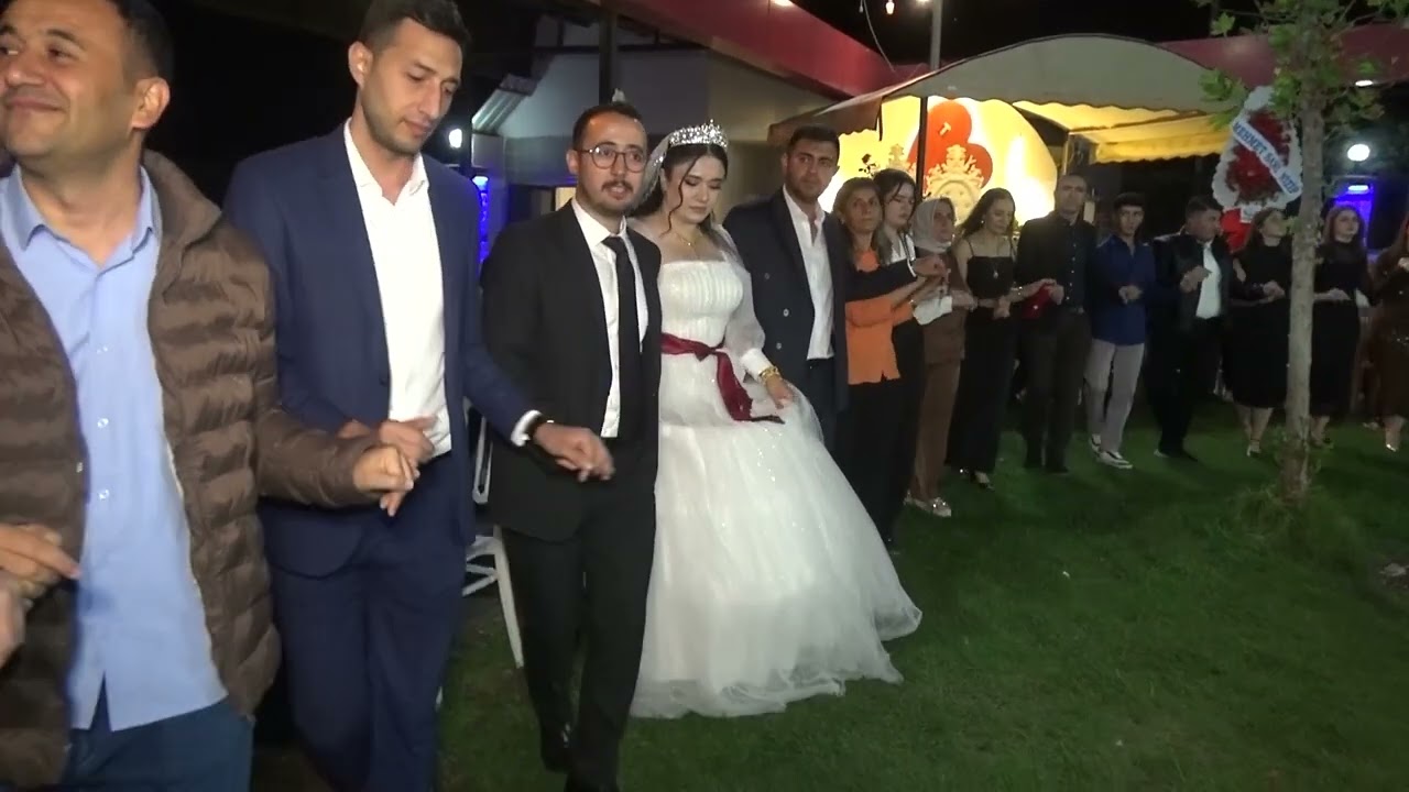 Tuğba & Emre Çavuşoğlu - 2