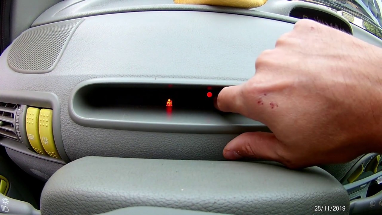 Désactiver l'antidémarrage sur une Renault twingo ( Immo Off )