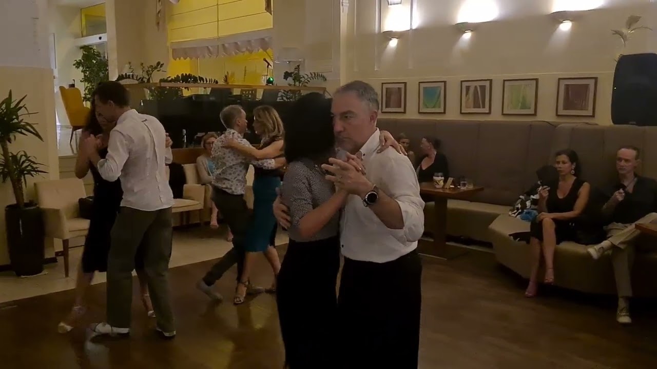 Milonga del Mar (15. 10. 2022) ~ DJ Sa&scaron;a Vukelić 2/2