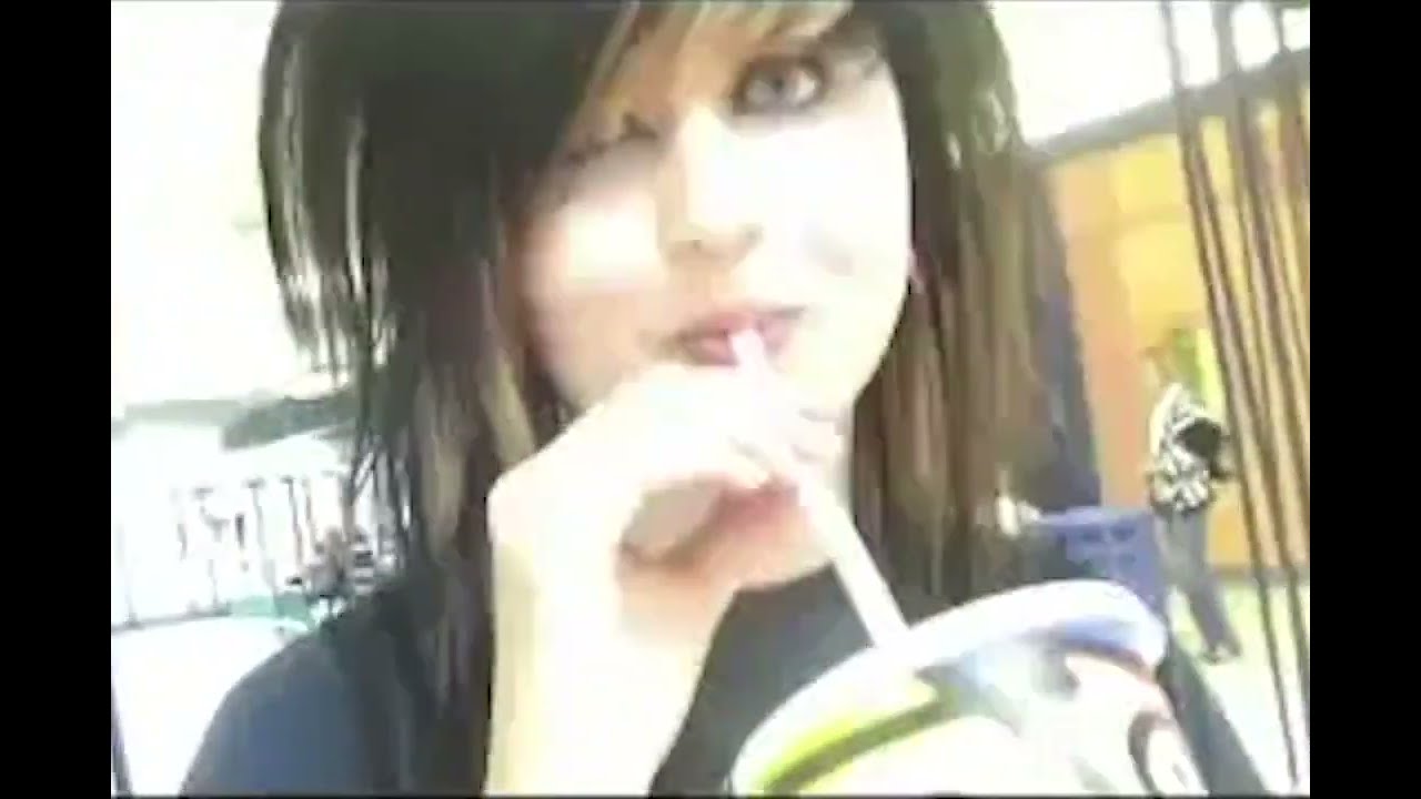 syris - online girlfriend ft. skypebf & hauntingclaire (Official Music Video)