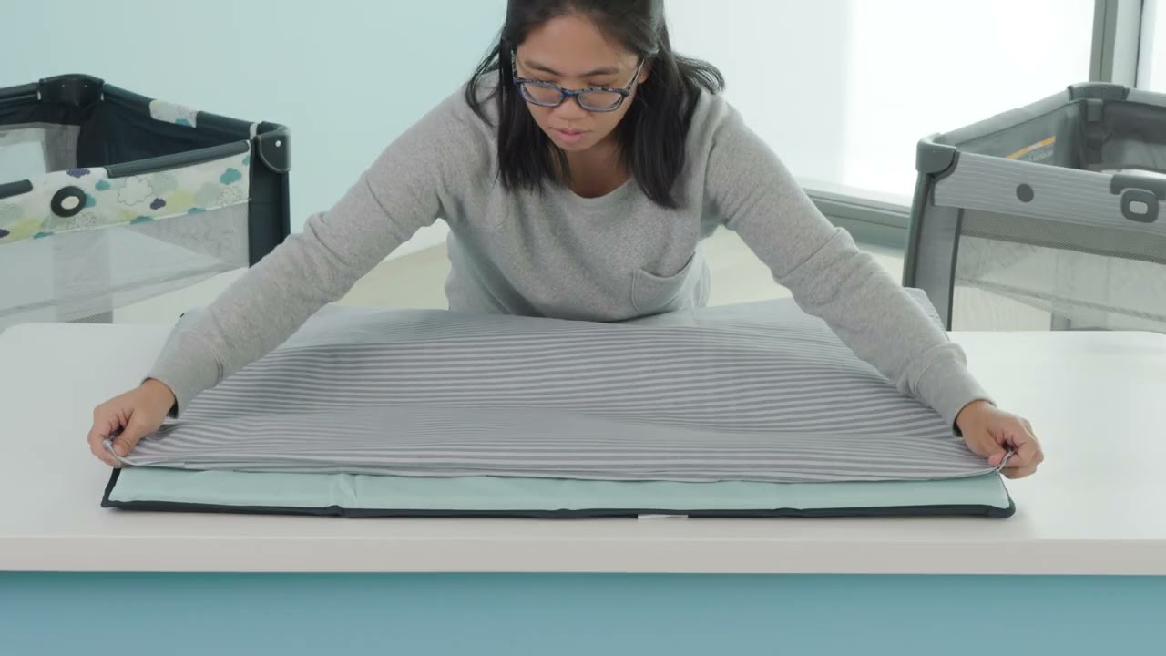How to Put A Playard Sheet On Your Graco&reg; Pack 'n Play Playard Mattress