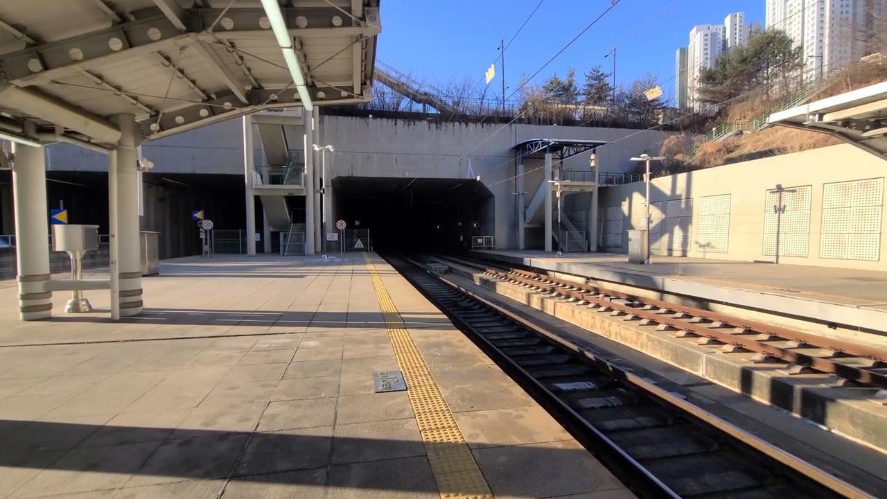 KTX 001호기 서울행 #102 광명역 진입