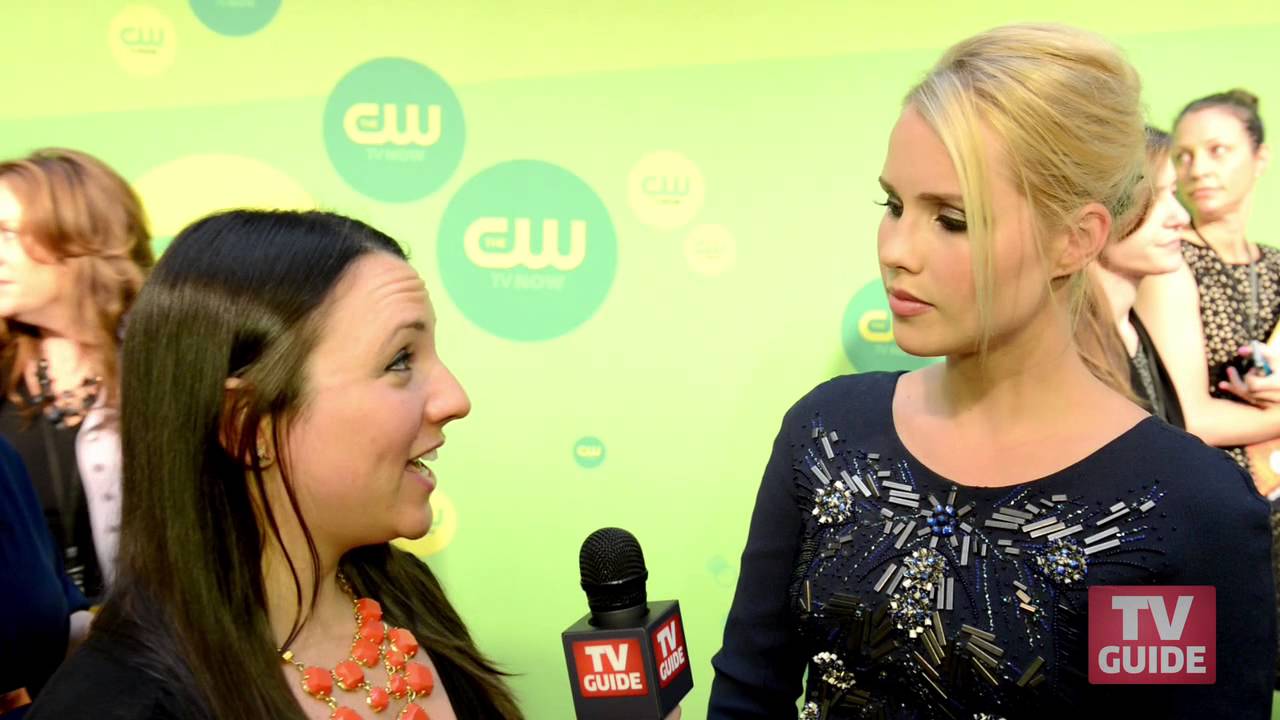 Claire Holt and Phoebe Tonkin transition from The Vampire Diaries to The Originals