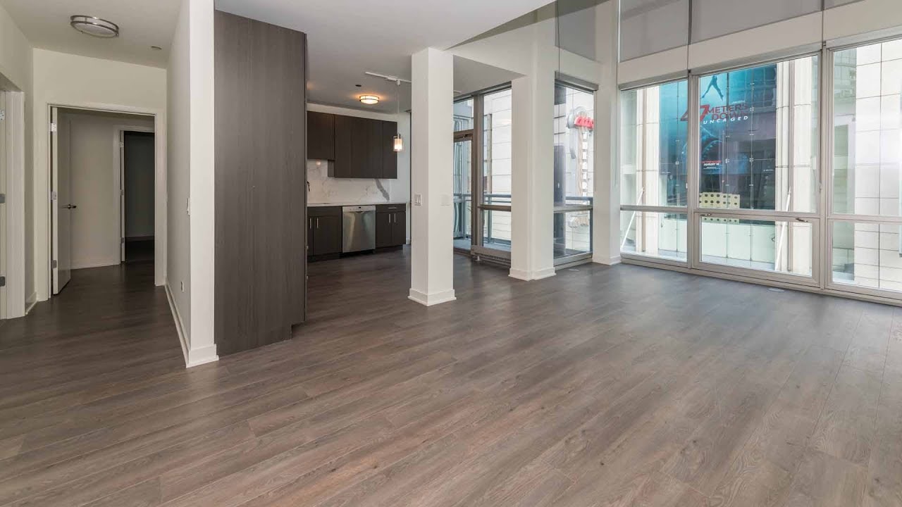 Townhome 409, 3-bedrooms, 3 ½ baths at Streeterville's 465 North Park