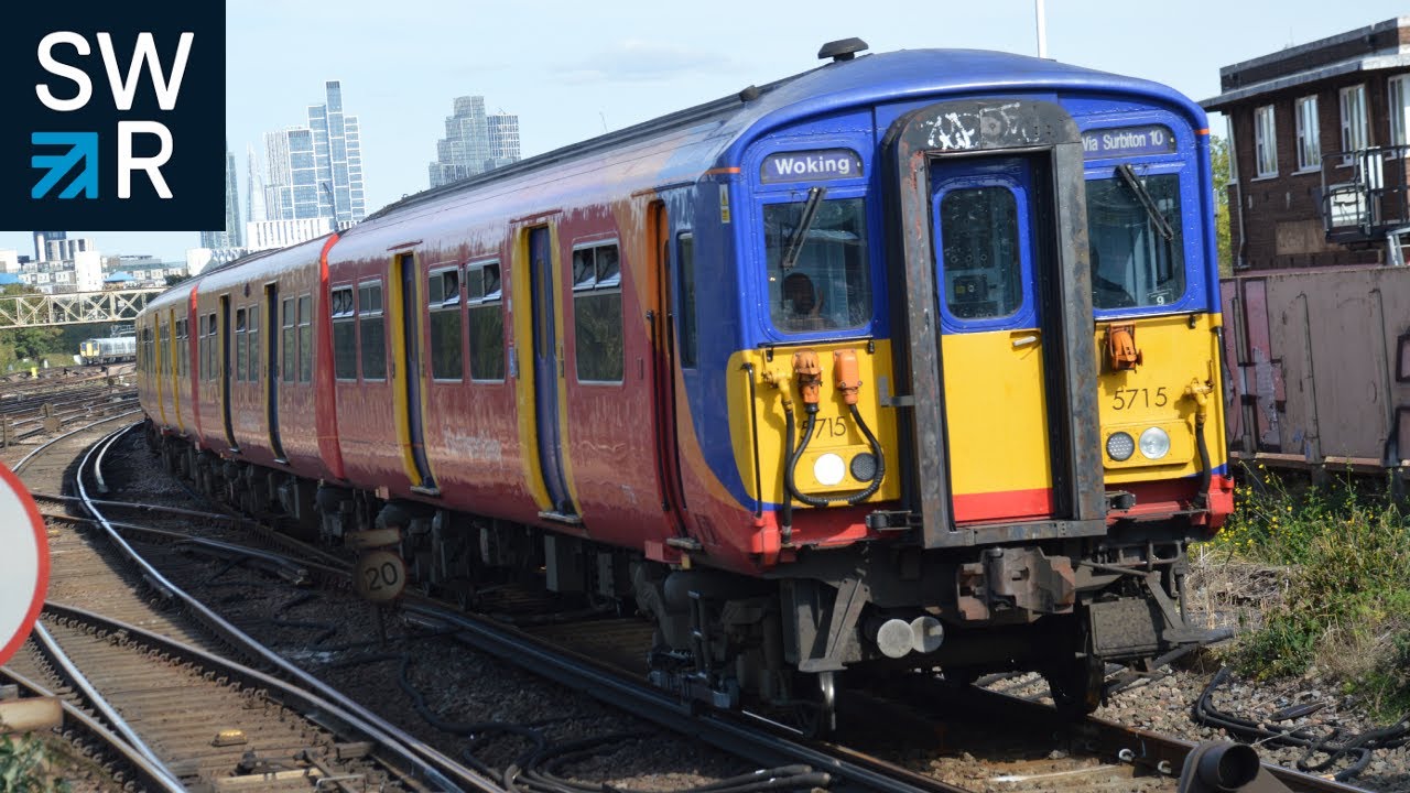 *EXTREMELY LOUD* Ride on SWR 455715 from Clapham Junction to Earlsfield 29/07/2025