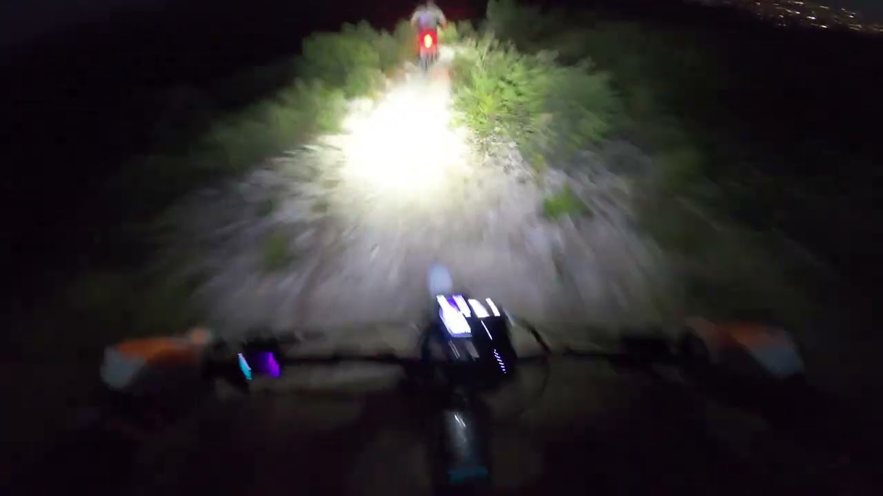 Enduro vttae nocturne avec Stéph et Alex; jacqot