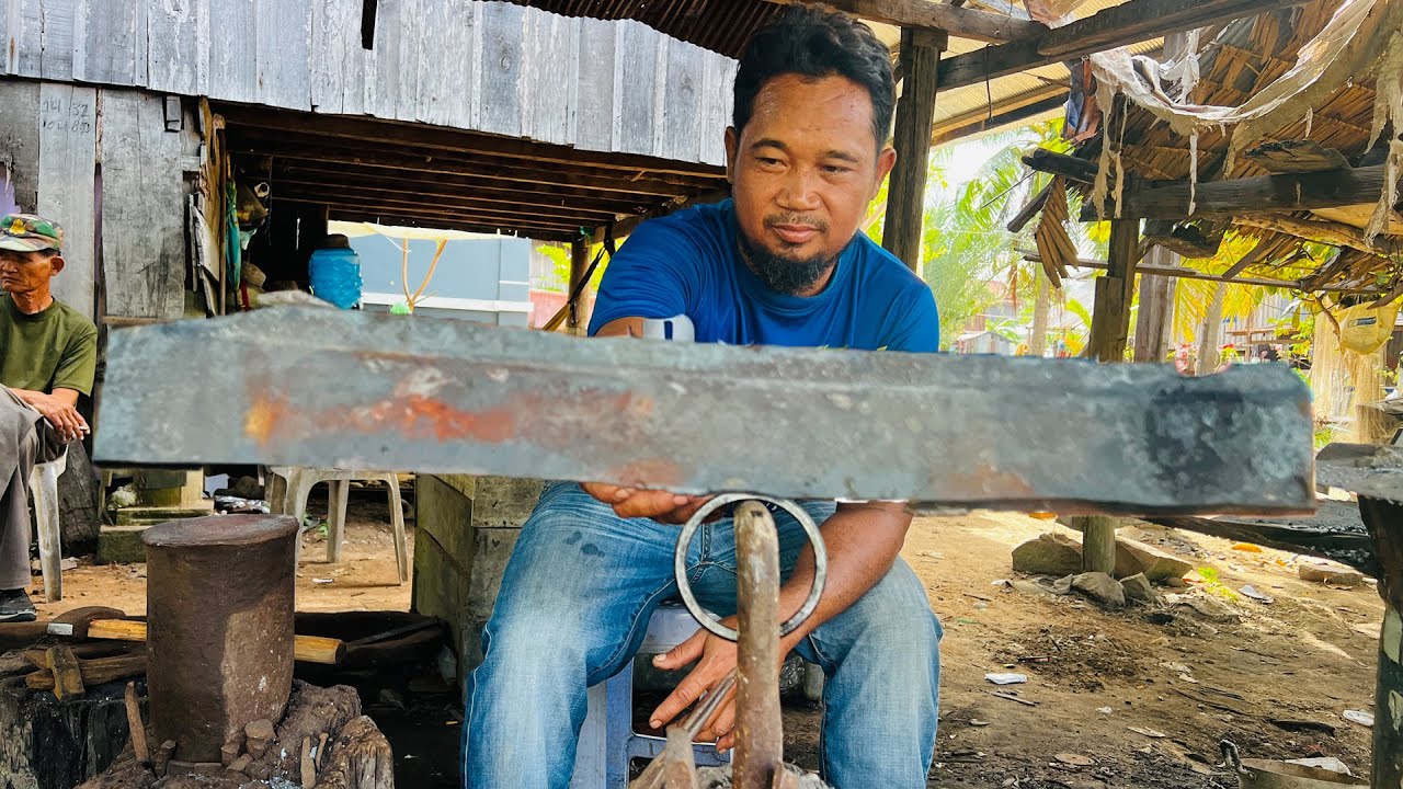 Knife Making - Forging A powerful MACHETE FromThe LEAF SPRING