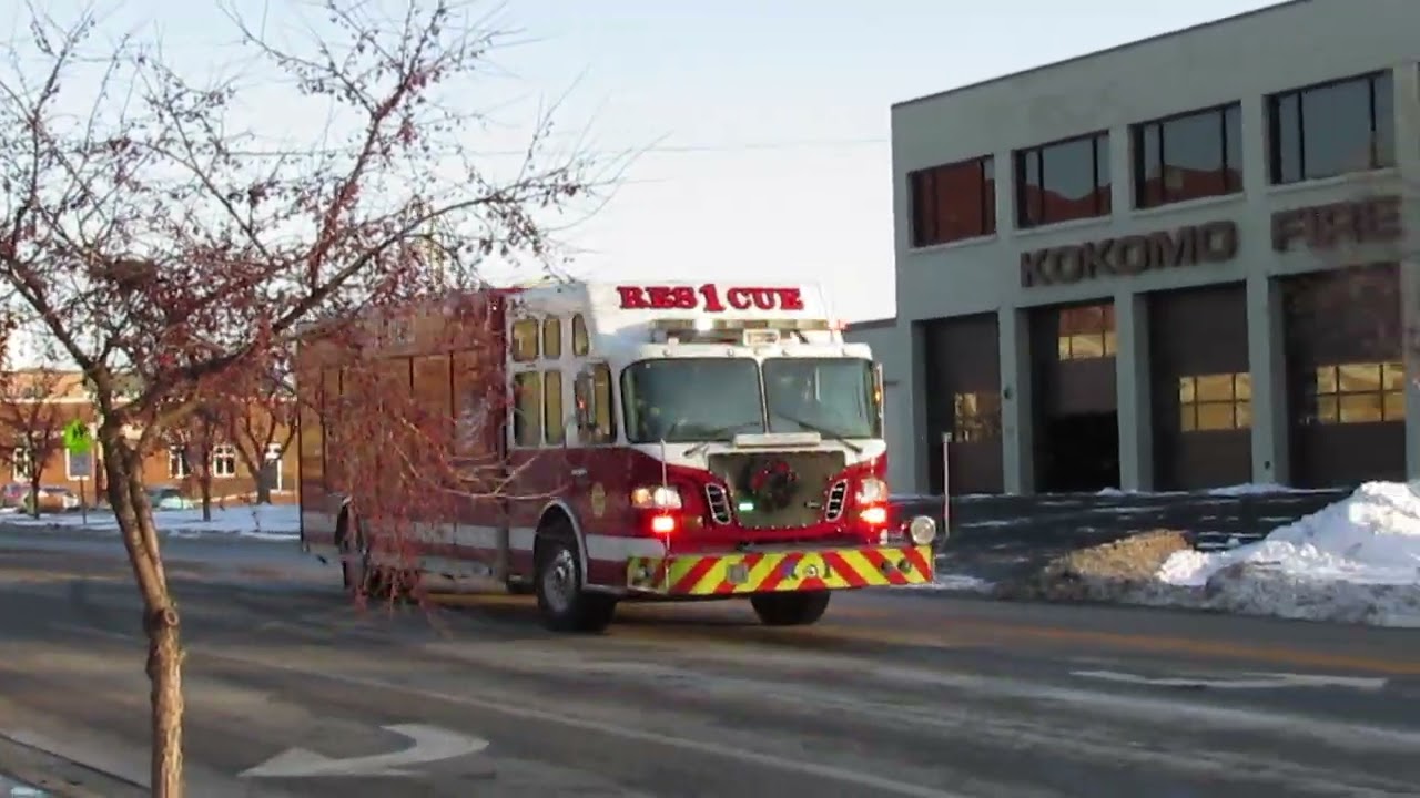 Kokomo Fire Rescue 1  - 10-50 PI School Bus Involving 38 Students - No Injuries *Failure to Yield*