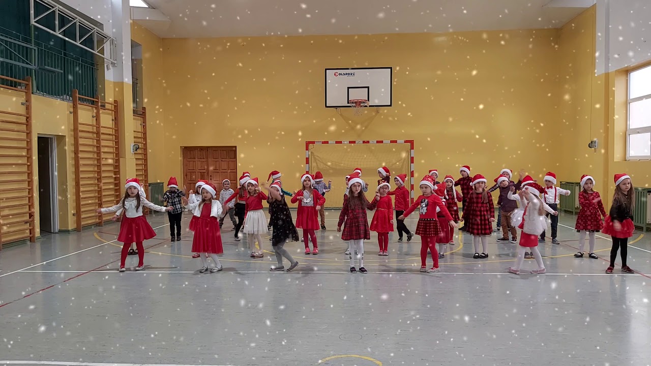 Taniec Mikołajkowy grupa 0A i 0 B