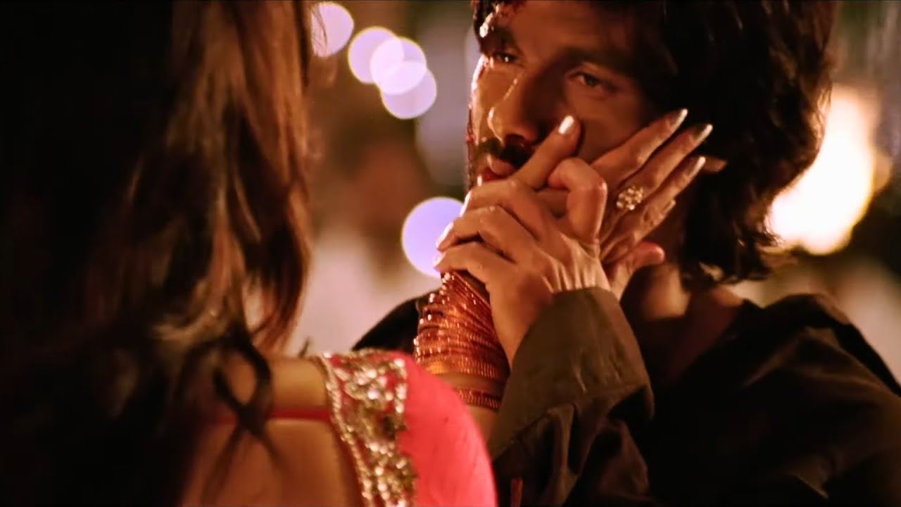 Climax -  Le Aagaya Tera Romeo R Rajkumar - Shahid Kapoor In Action Sonakshi Sinha - Movie Scene 5