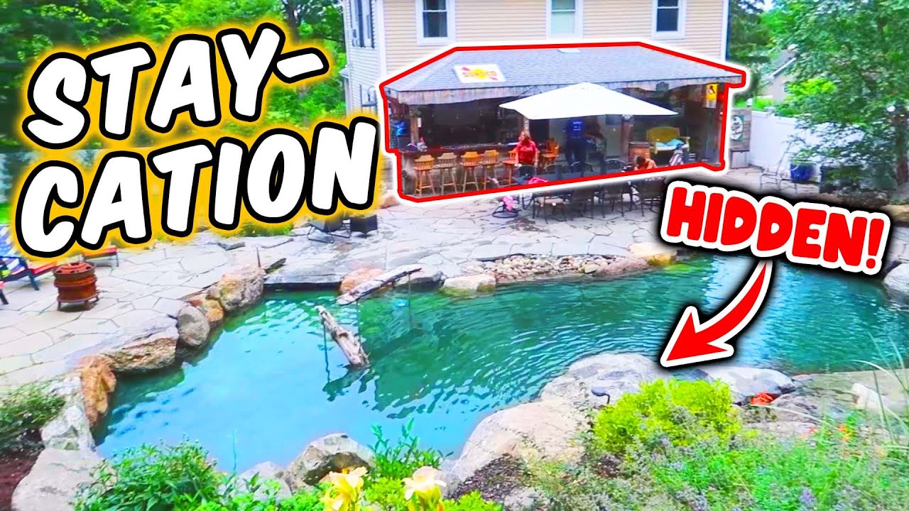 It's Got a PONDSIDE BAR - Grab a Drink!