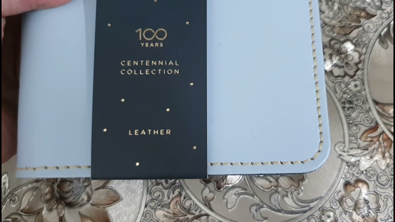 Centennial collection Filofax Personal Sky blue organiser unpacking.