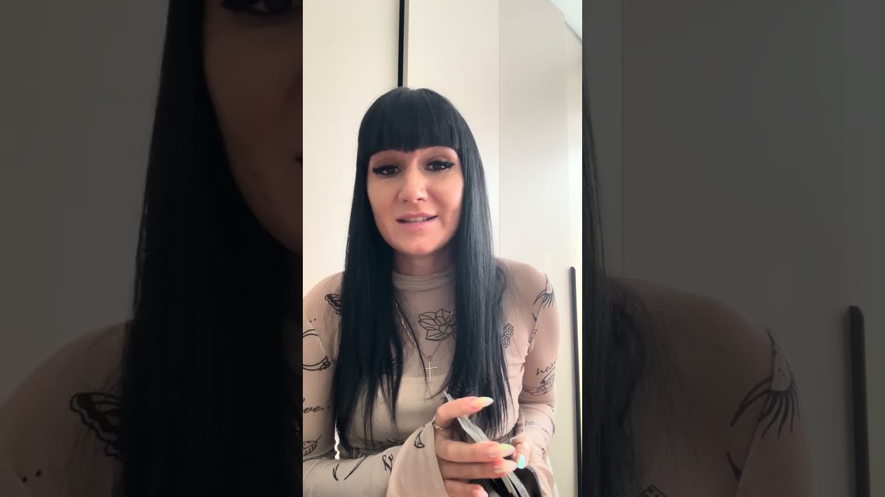 ОТ ВАС БЕЗ УМА ОДИН ЯСНОВИДЯЩИЙ. ОН СЫГРАЕТ ВЕСЬМА БОЛЬШУЮ РОЛЬ В ВАШЕЙ СУДЬБЕ. СКОРО ВСЕ НАЧНЕТСЯ