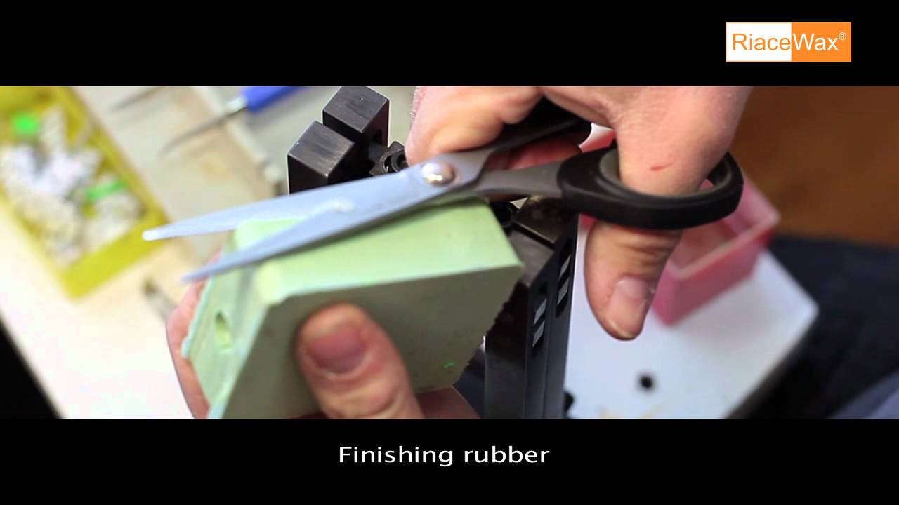 RIACETECH - Cách mổ khuôn