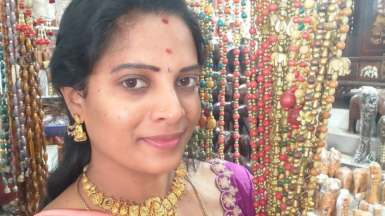 ನಗುತಾ ಹೊಗಳೋರು ಹಾಳ್ ಹಾಗೊಕ್ಕೆ ಹೇಳ್ತಾರೆ, ಬೈತಾ ಬುದ್ದಿ ಹೇಳೋರು ಉದ್ದಾರ ಹಾಗೊಕ್ಕೆ ಅಂತ ಹೇಳ್ತಾರೆ ನಿಮ್ಮ ಅನಿಸಿಕೆ