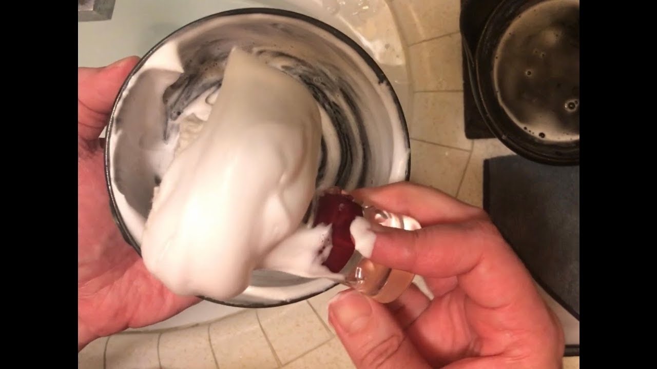 D R  Harris Marlborough and a Semogue 830 Boar Brush