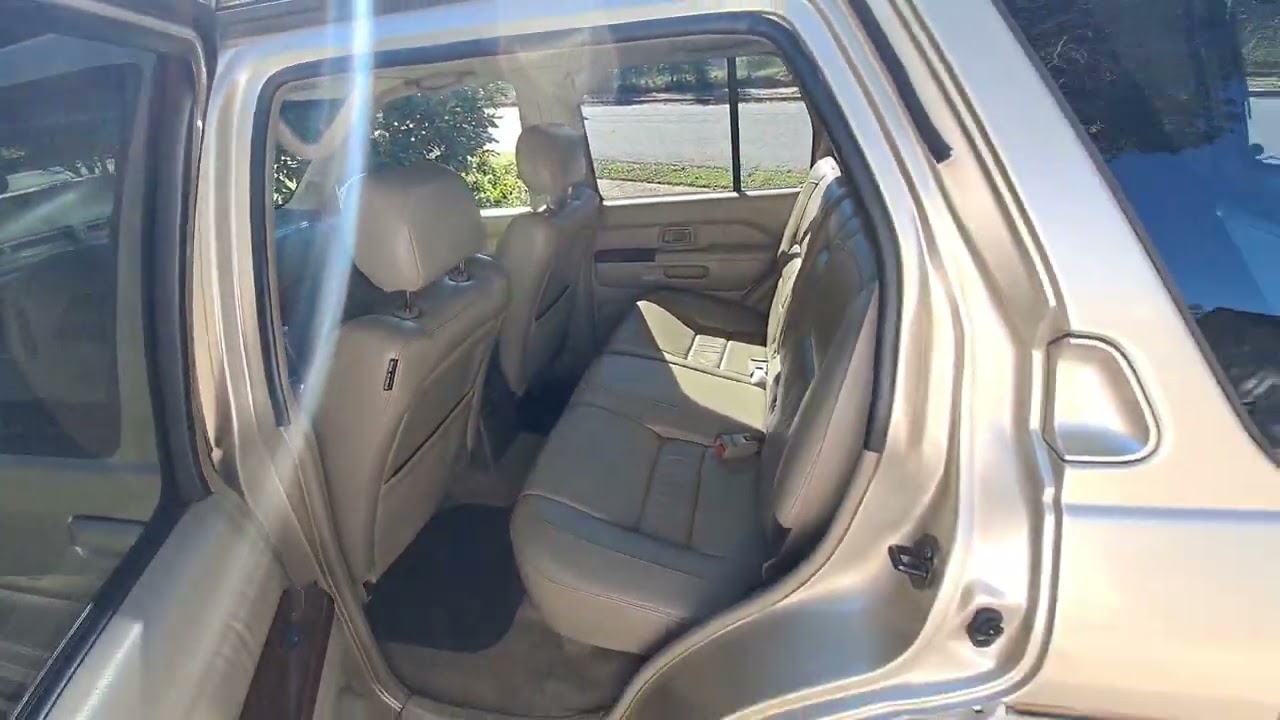 my 99 infiniti qx4 4x4