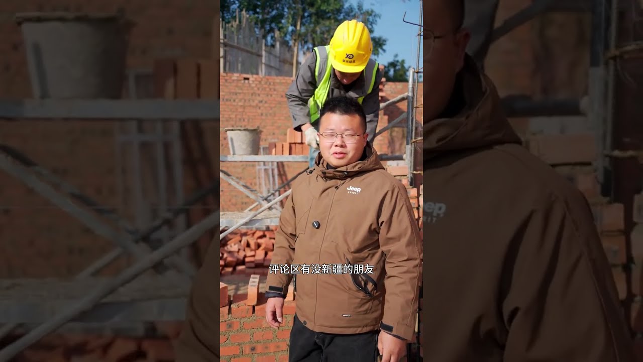 渝乡桃子的自建房一层快砌好了，今天做魔芋鸭给工人们加餐！ 