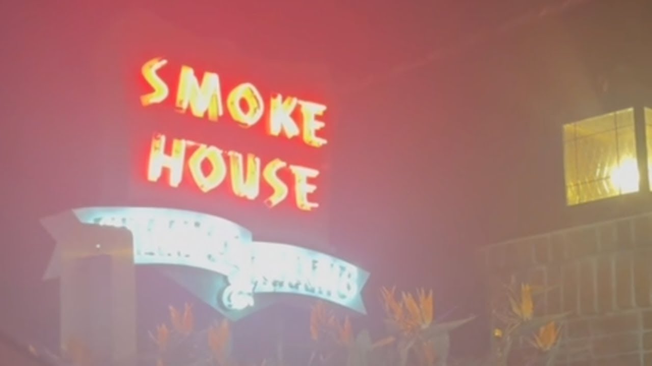 Dinner at the Famous Smoke House Restaurant | Dine LA Week