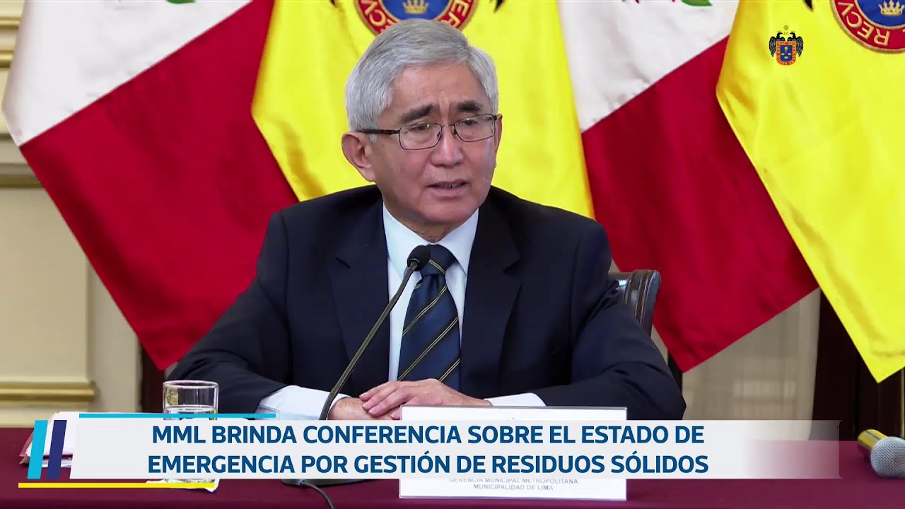 Conferencia de prensa sobre la situación sanitaria en Lima