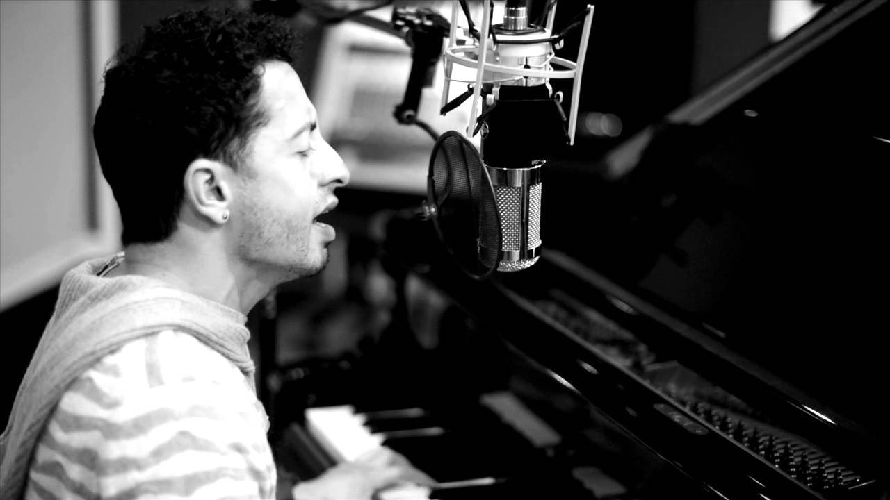 Ricky Luis - Con Ella (Unplugged Piano)