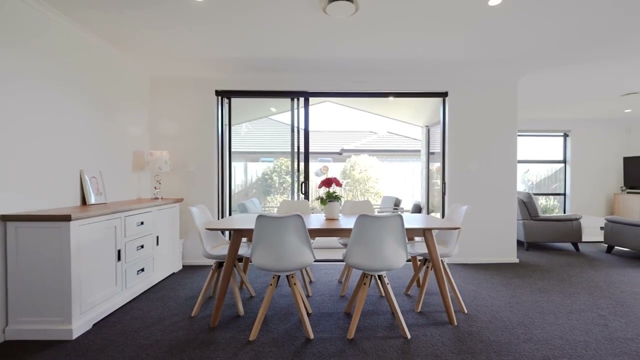 38 Drabble Crescent, Papamoa   Will Holliday & Rosemarie Turley