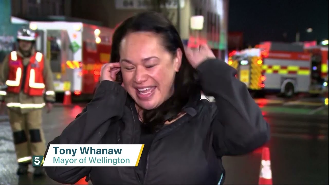 Six people have died in a fire at a hostel in Wellington, New Zealand | 5 News