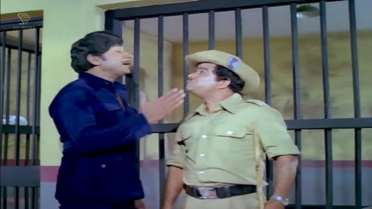 ಗಂಡಸೇನಯ್ಯ ನೀನು ಮೀಸೇನಾ ಇದು | Thief Dr. Rajkumar Teasing Police | Apoorva Sangama Kannada&nbsp;Movie&nbsp;Part 2