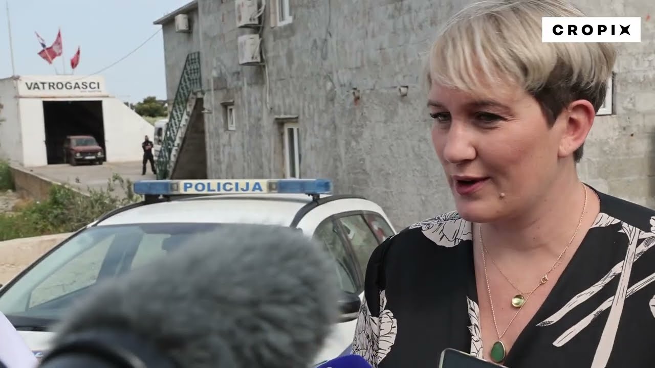 Ovrha nad nekadašnjim prostorima DVD-a Supetar i bočališta
