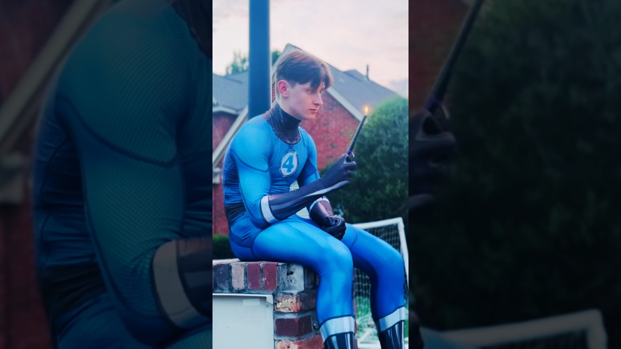 Fantastic 4 Johnny Storm Suit Up 