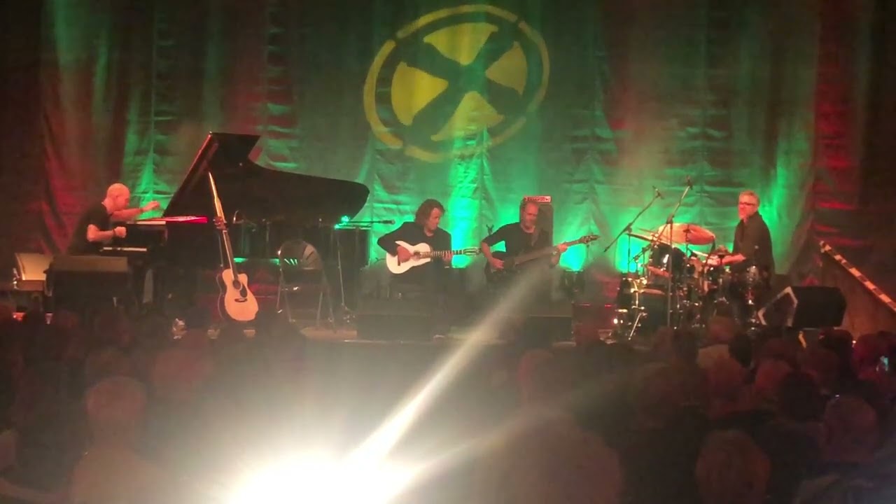 Dominic Miller & Band - Leverkusen Jazz Festival - live at the Scala Club - 9 November, 2023
