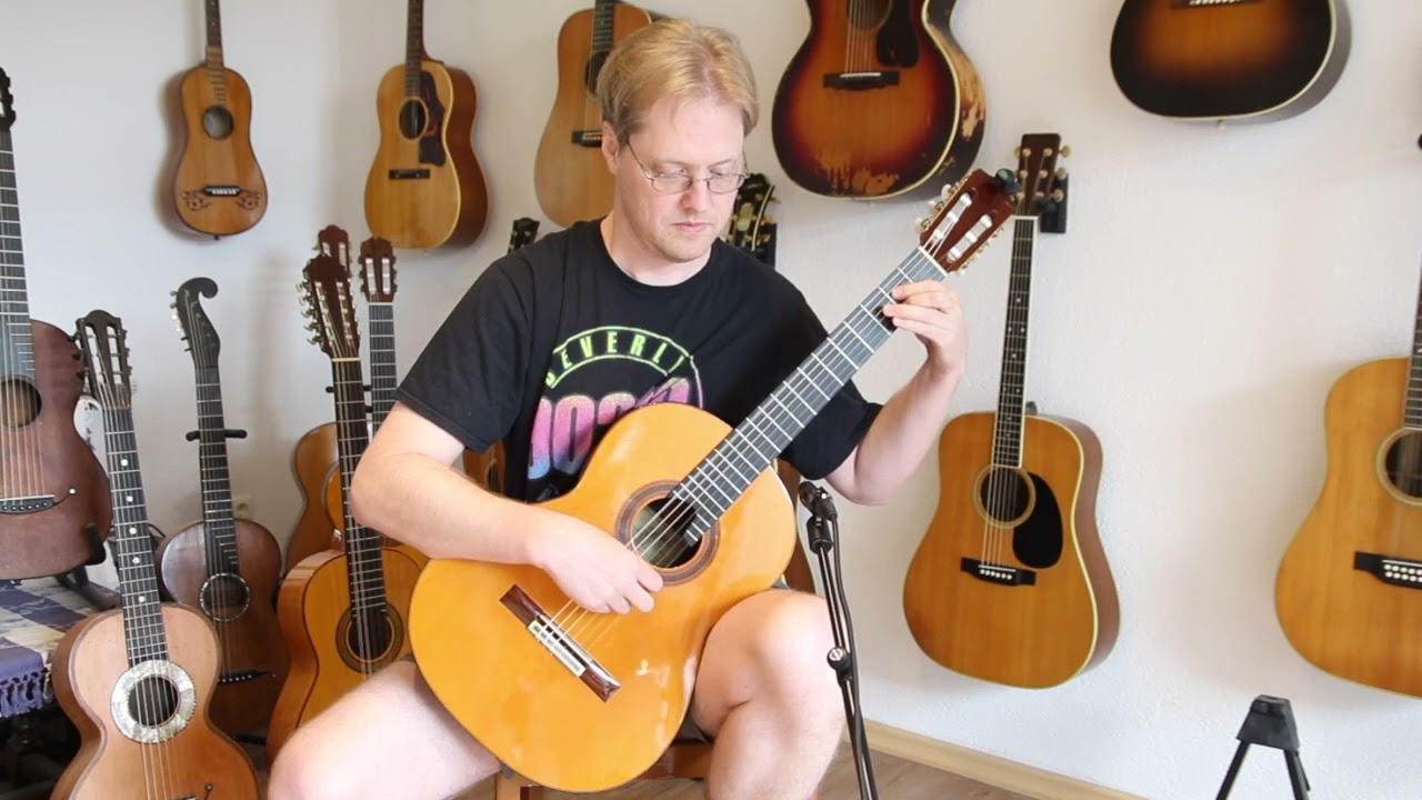 Luis Arostegui Granados 1976 &ndash; remarkably lightweight and responsive guitar with powerful sound