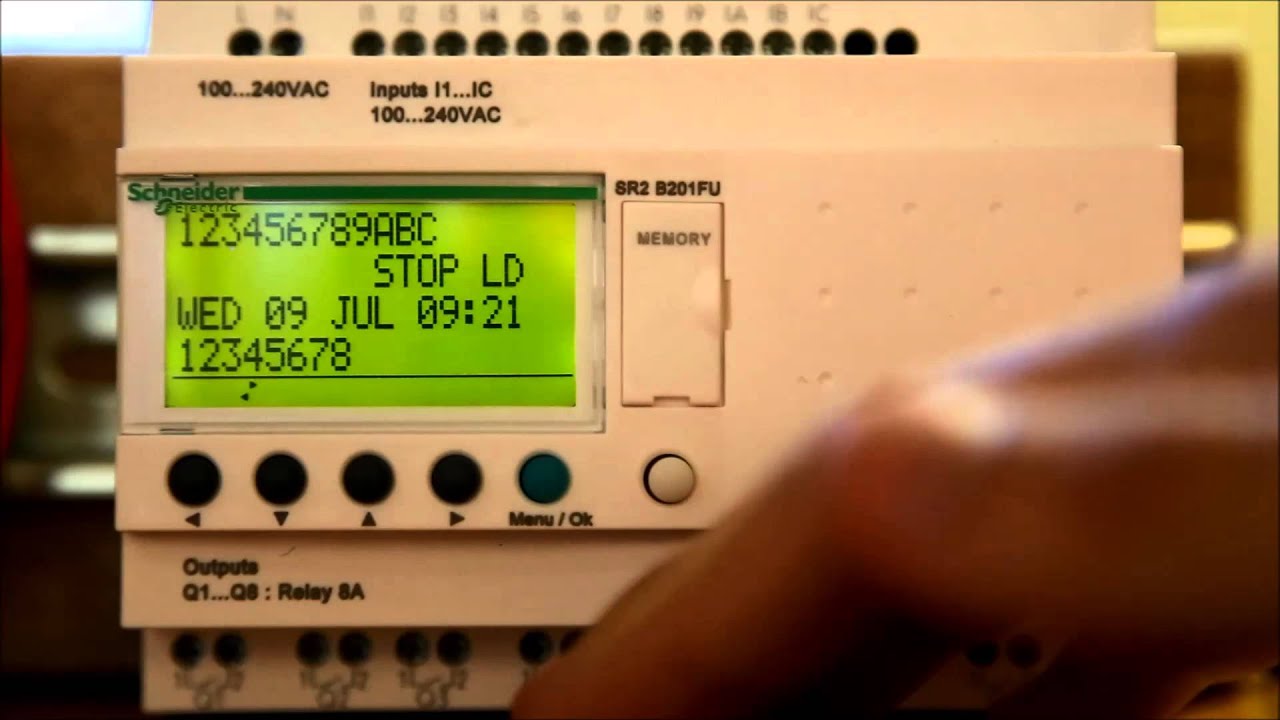 Add Program to a Zelio Programmable Relay via Memory Module