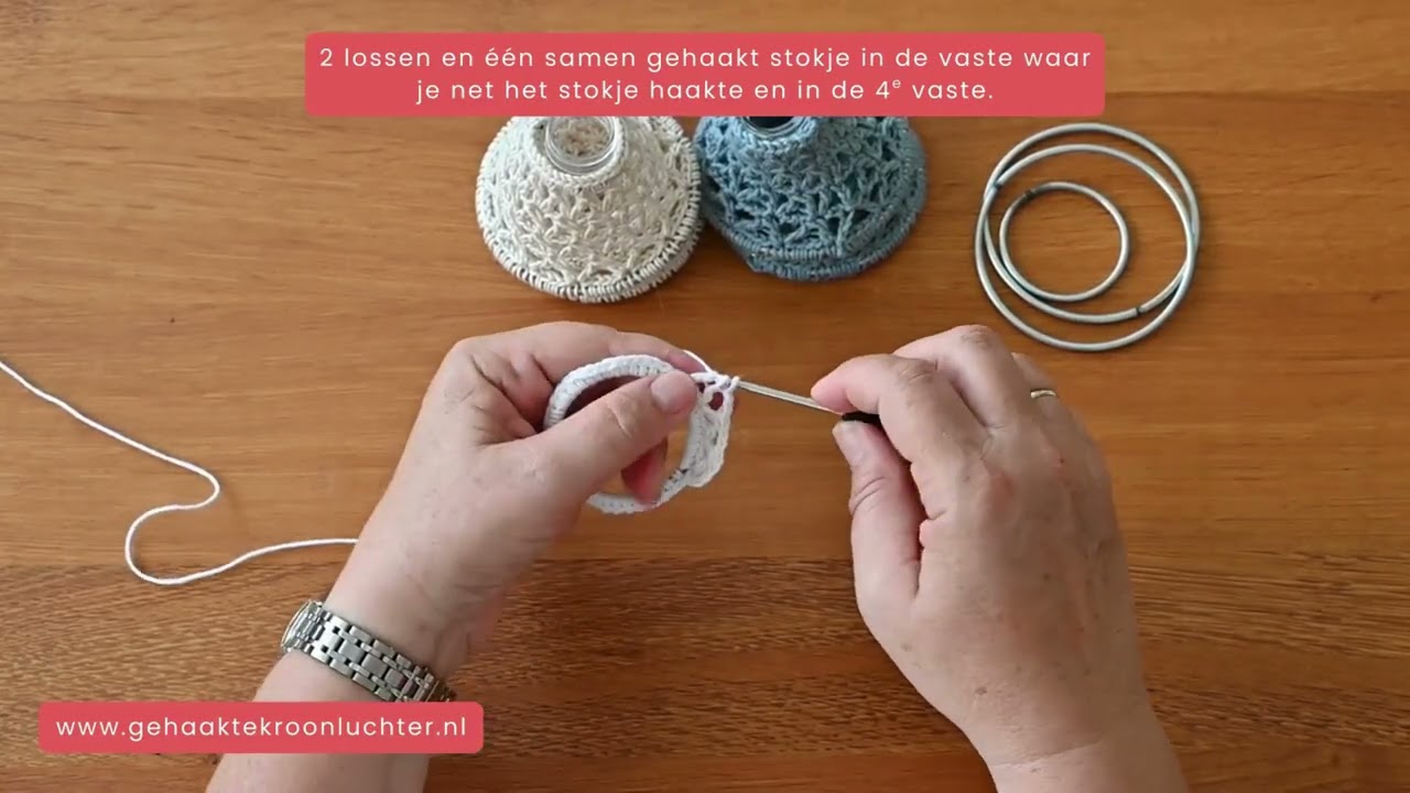 DIY: Basissteek samengehaakte en V-vormige stokjes (Anemoon)