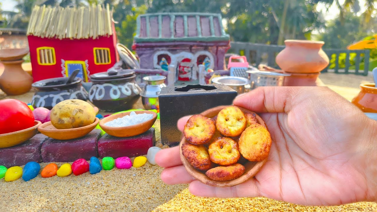 Potato Smile emoji snacks | Miniature cooking | Sadia Miniature 